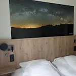 فندق Hotel-restaurant Logis L'aubrac لاغيول