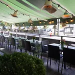 Hotel-restaurant Logis L'aubrac 3*
