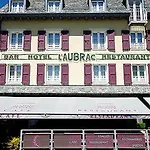 Hotel-restaurant Logis L'aubrac فندق 3*