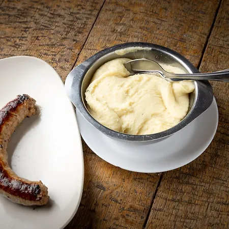 Szálloda Hotel-restaurant Logis L'aubrac Laguiole