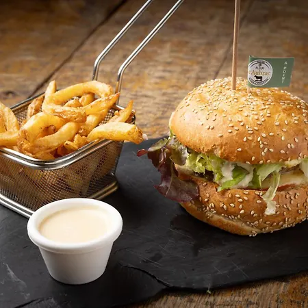 Hotel-restaurant Logis L'aubrac 3* Laguiole