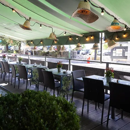 Hotel-restaurant Logis L'aubrac 酒店 3*
