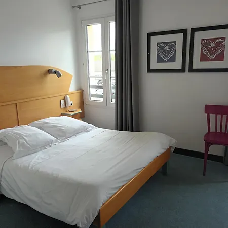 酒店 Hotel-restaurant Logis L'aubrac 3*