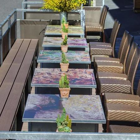 Hotel-restaurant Logis L'aubrac Szálloda 3*