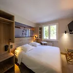 Hotel-restaurant Logis L'aubrac 호텔 3*