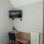 Hotel-restaurant Logis L'aubrac 호텔 라귀올르