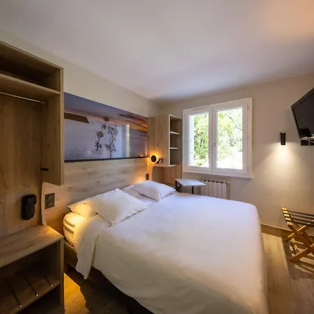 Hotel-restaurant Logis L'aubrac 호텔 3*