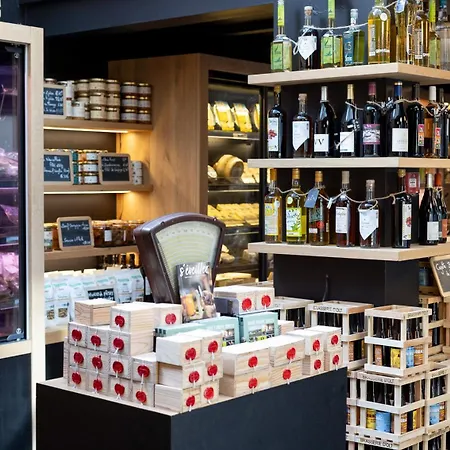 호텔 Hotel-restaurant Logis L'aubrac 3*