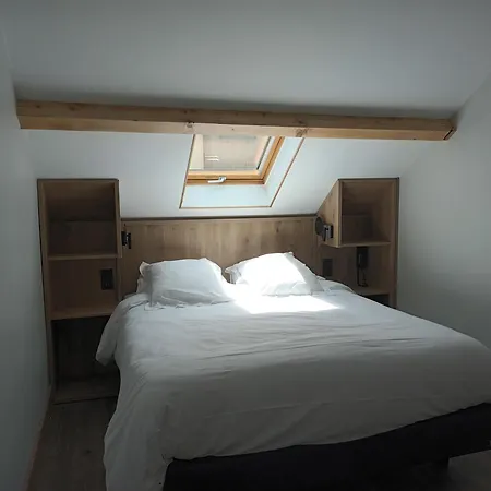 Hotel-restaurant Logis L'aubrac 호텔