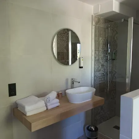 호텔 Hotel-restaurant Logis L'aubrac