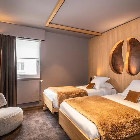 Hotel-restaurant Logis L'aubrac Отель